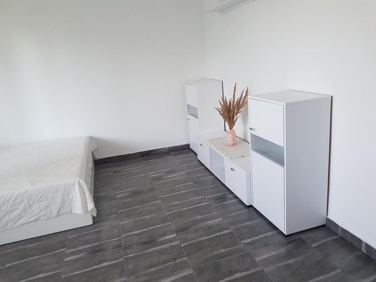 Glinik F.H.U Bed And Brekfast 아파트 외부 사진
